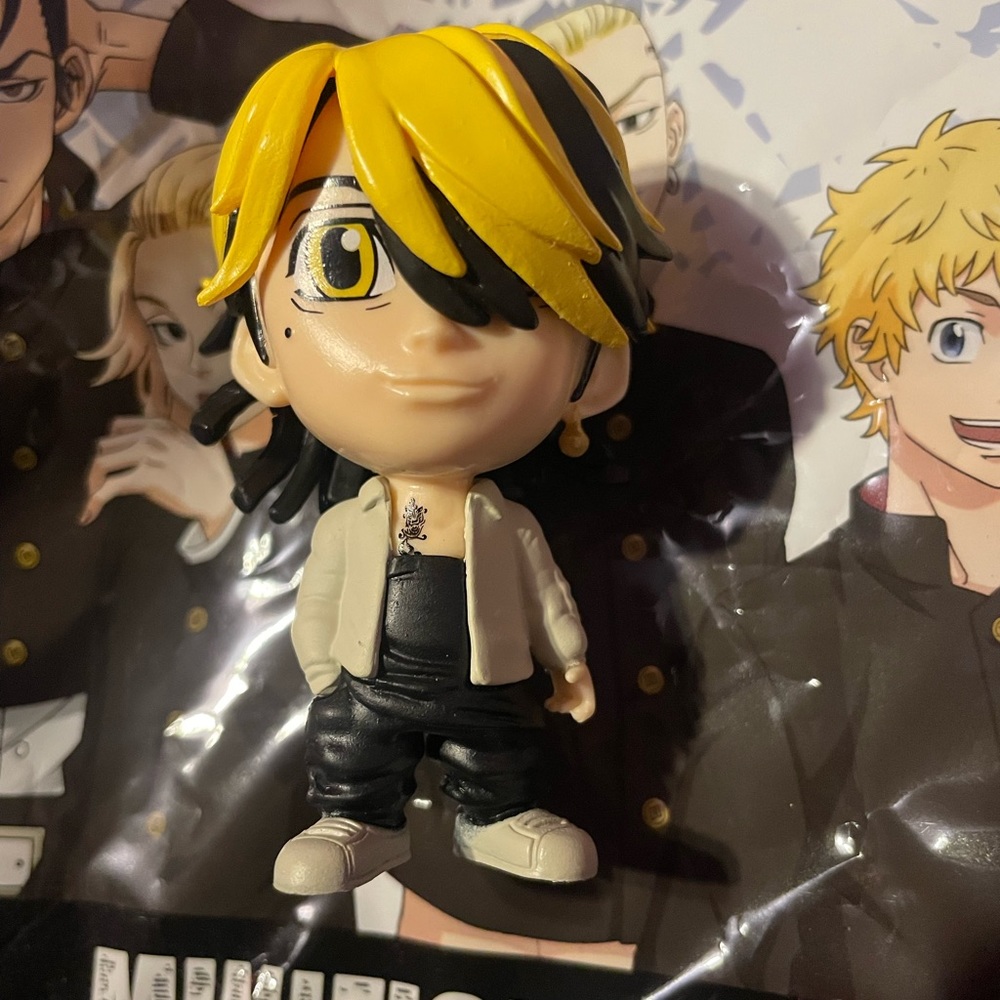 Tokyo Revengers Kazutora Hanemiya Blind Bag Mini Figure